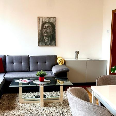 Apartment Dolce Casa Βάρνα Εξωτερικό φωτογραφία