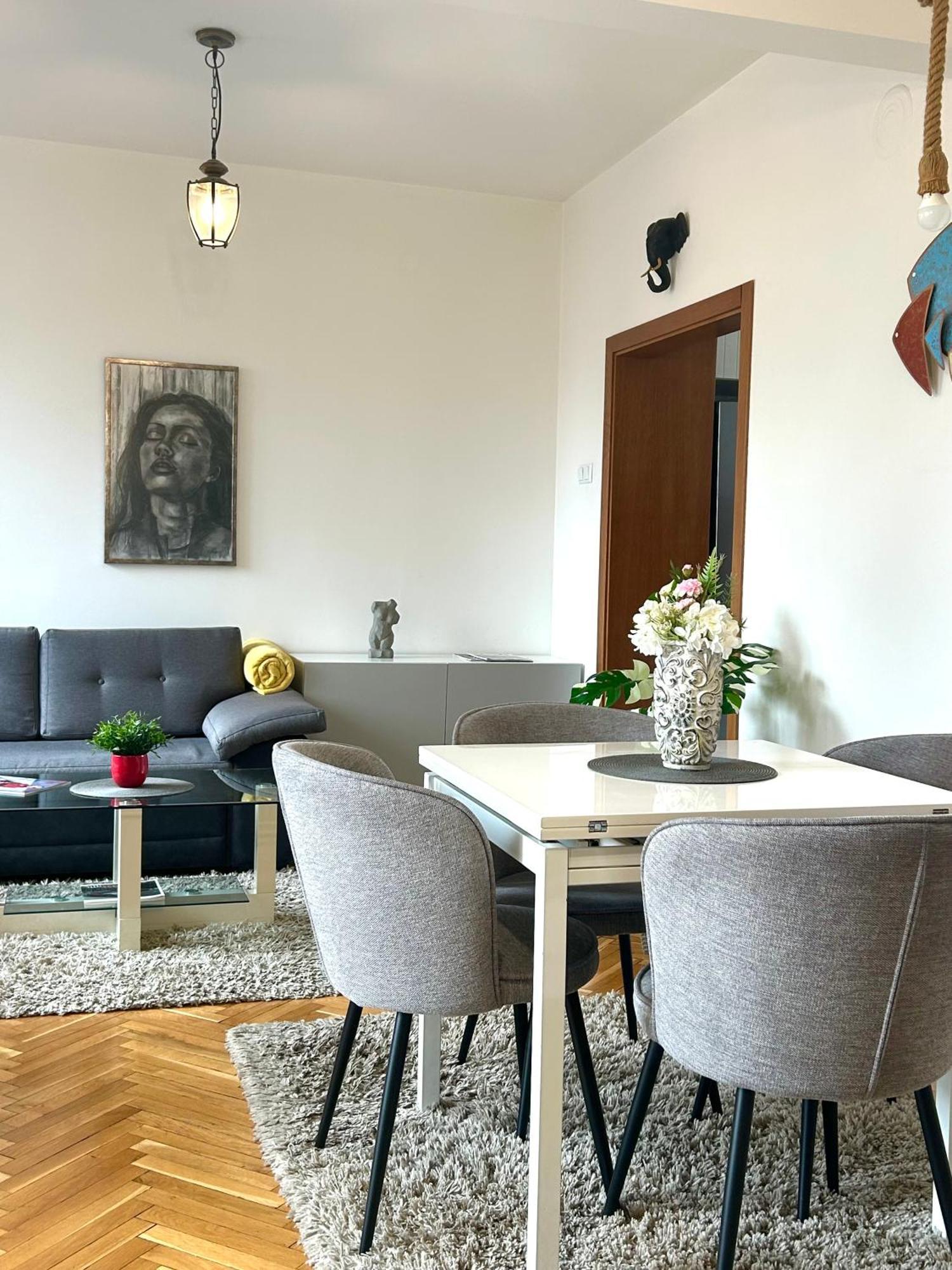 Apartment Dolce Casa Βάρνα Εξωτερικό φωτογραφία